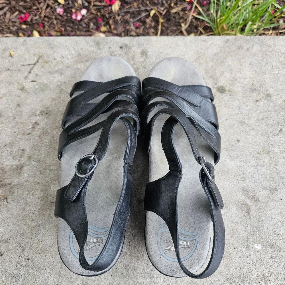 Dansko Stevie Wedge Sandals 39 Black Leather Slingback Comfort Shoes Granola